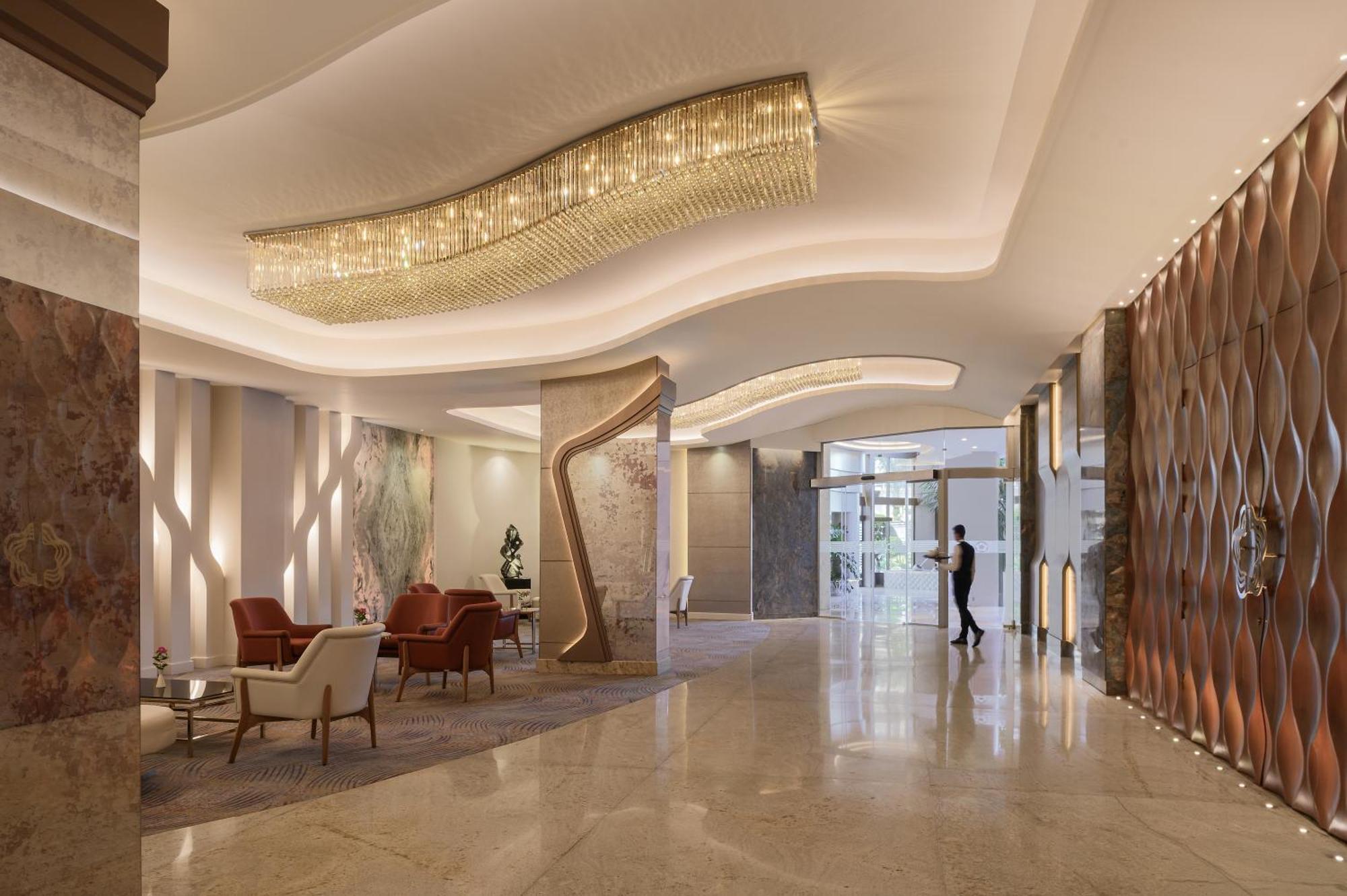 Mirage Hotel & Conference Center Alexandrië Buitenkant foto The lobby of the hotel