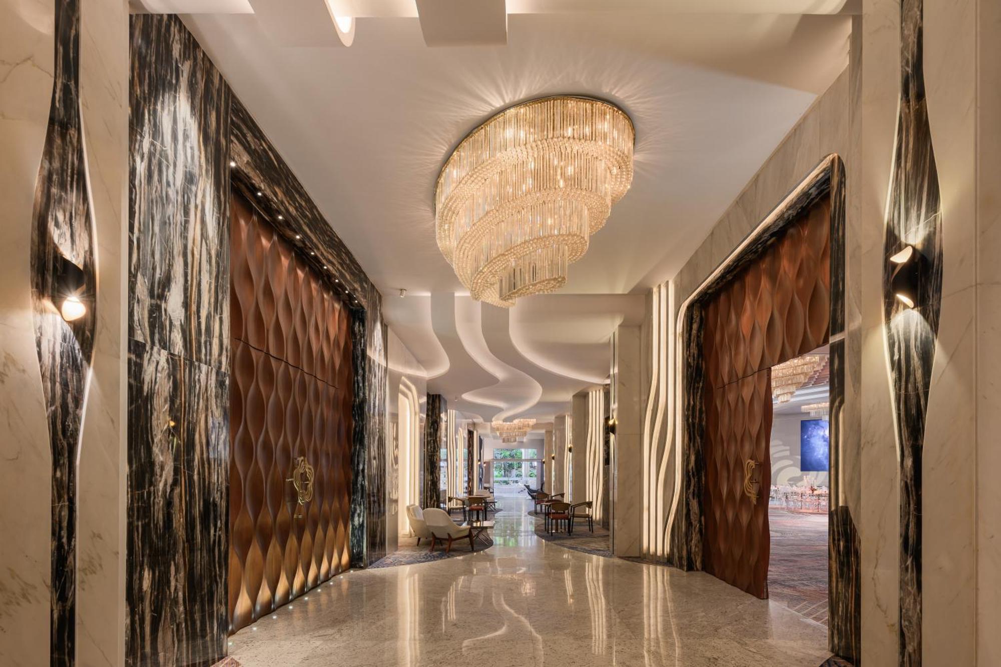 Mirage Hotel & Conference Center Alexandrië Buitenkant foto The lobby of the hotel